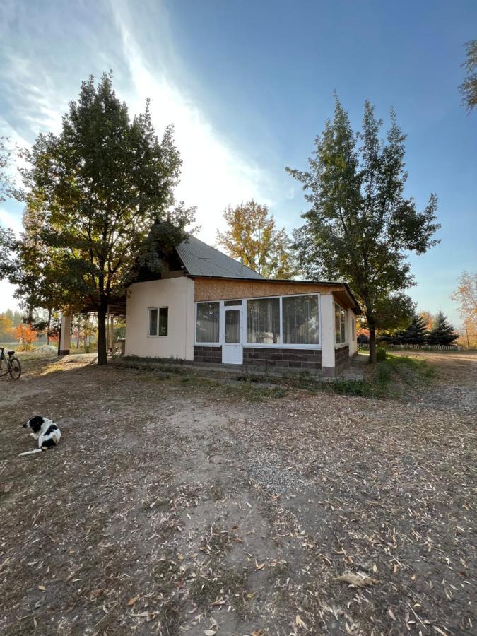 Чистые Пруды Bișkek Exterior foto